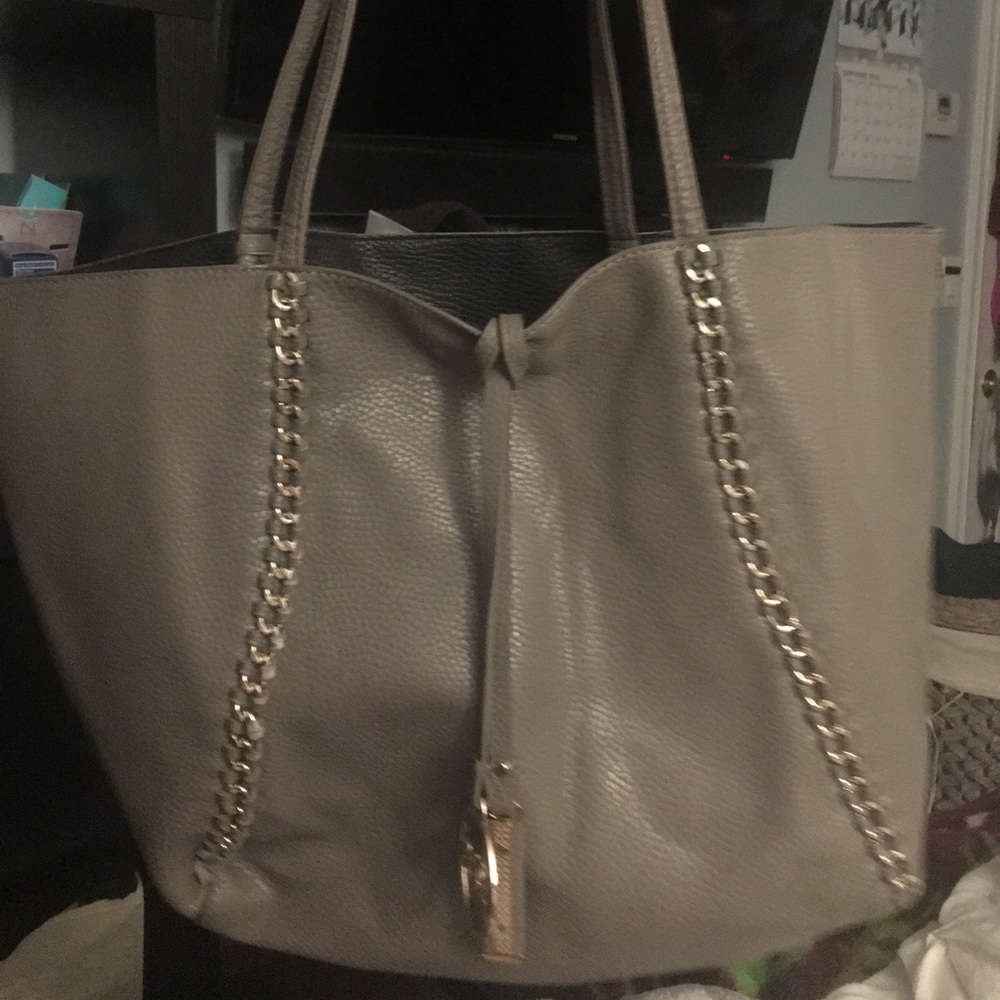 BCBG